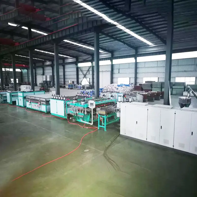 PP Pe Absats Pu စာရွက် extression line: Plastics အသစ်တစ်ခုကိုဘဝသစ်ပေးပါ။